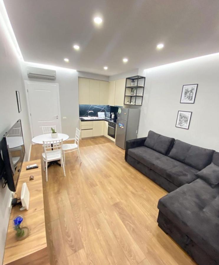 Franci'S Apartment No2 Τίρανα Εξωτερικό φωτογραφία